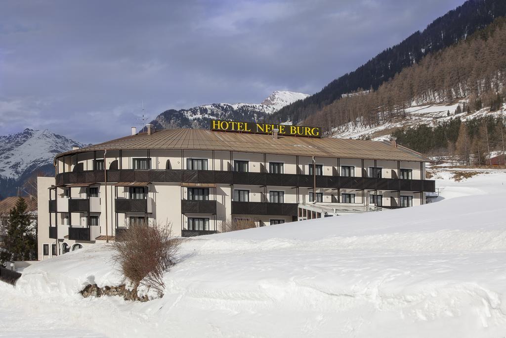 Hotel Neue Burg Nauders Exteriör bild